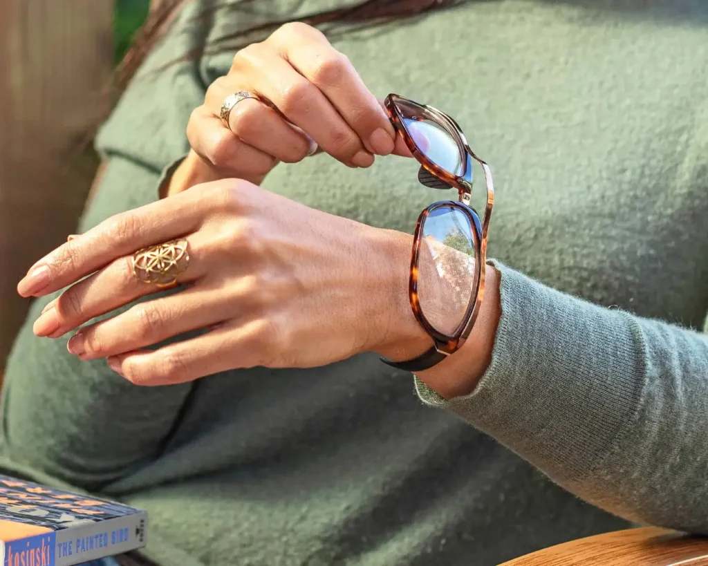 EyeWris Reading Glasses Shark Tank Net Worth