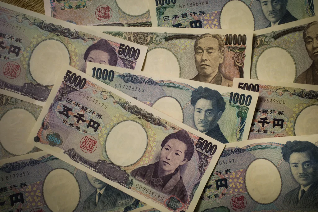 The Turmoil of the Japanese Yen: Understanding the Recent Market Chaos